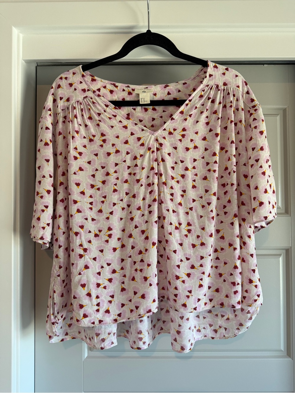 Vintage Anna Glover Lilac Eggplant/Orange  Floral V-Neck Short Sleeve Top